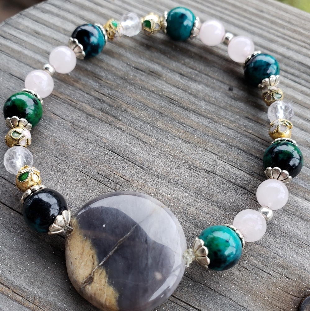 Handmade agate and rose quartz stretch bracelet